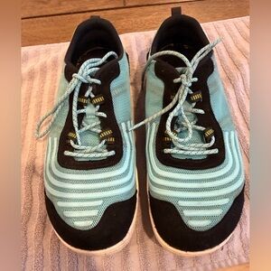 Xero 360 Sneakers